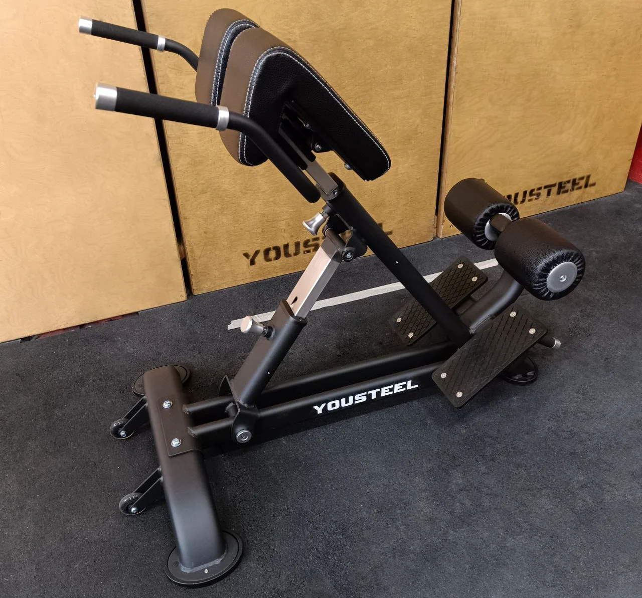 HYPER EXTENSION скамья наклонная