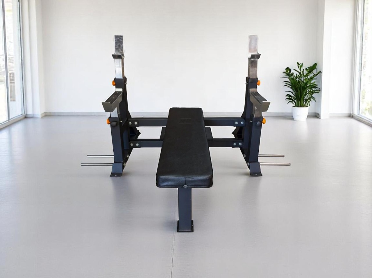Скамья для жима лежа со страховочными упорами