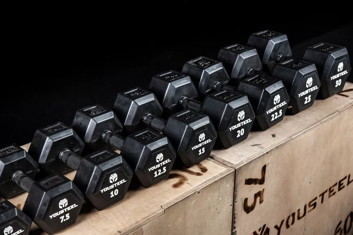 Гантель обрезиненная HEX DB  2,5кг