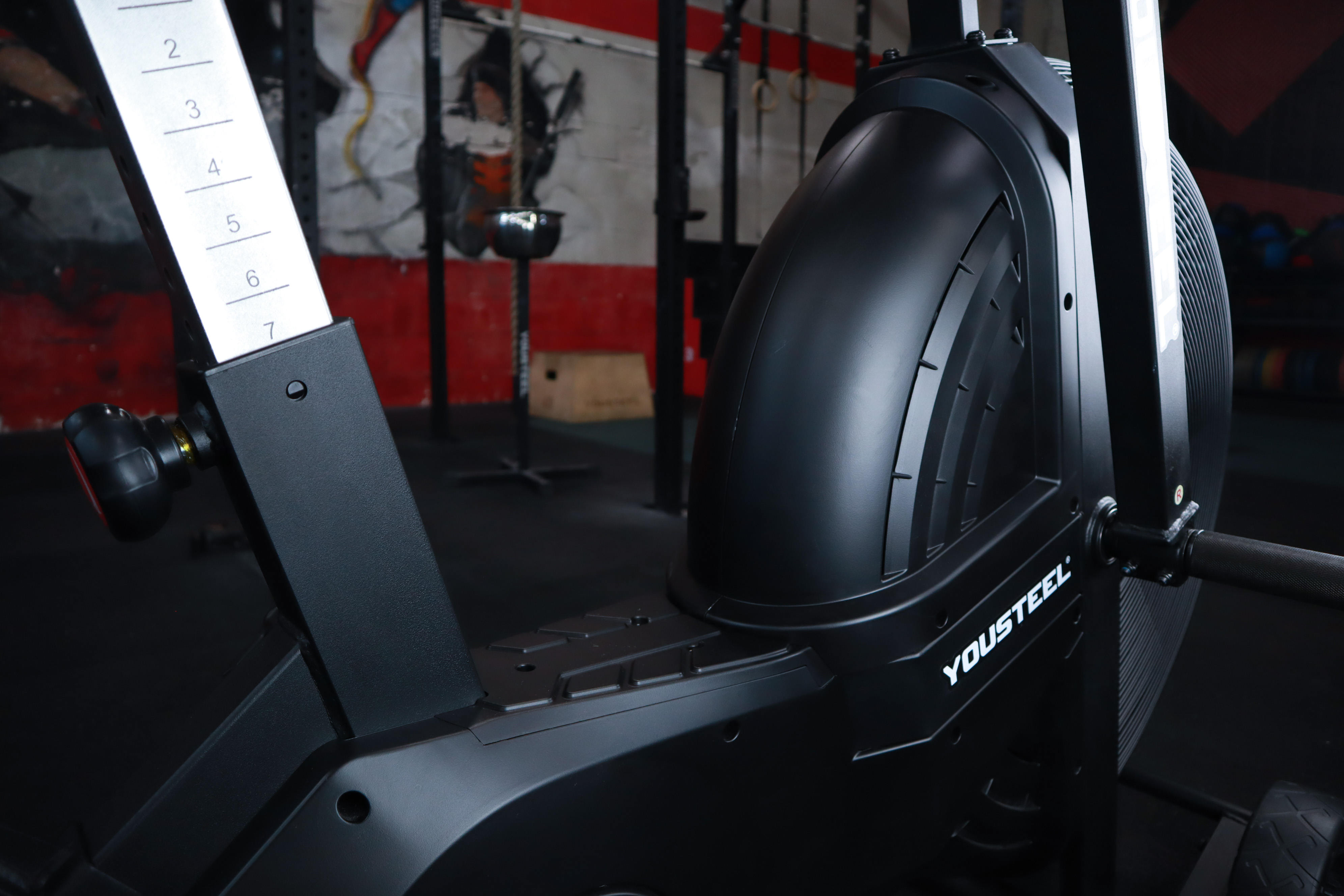 Аэродинамический тренажер Yousteel ECSSENTIAL AIRBIKE