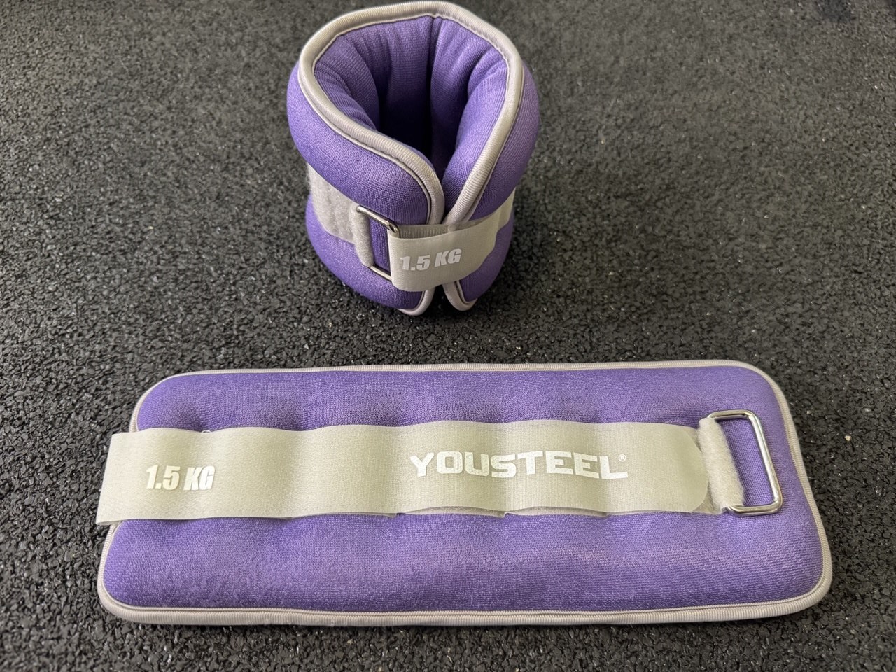 Утяжелители ANKLE WEIGHTS ( 2 x 1,5 кг)