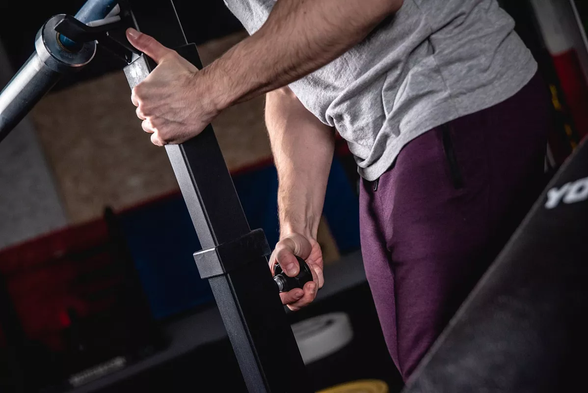 SR-50TA Стойка для приседаний