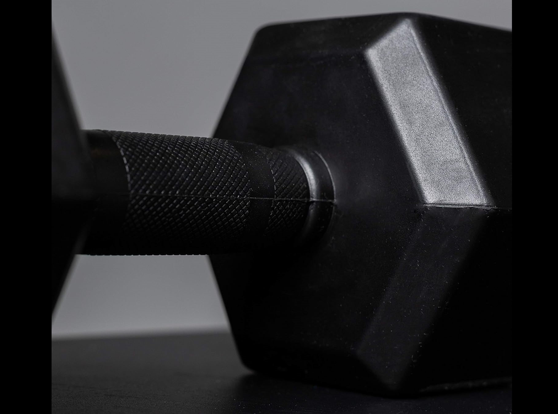 Гантель обрезиненная HEX DB  2,5кг